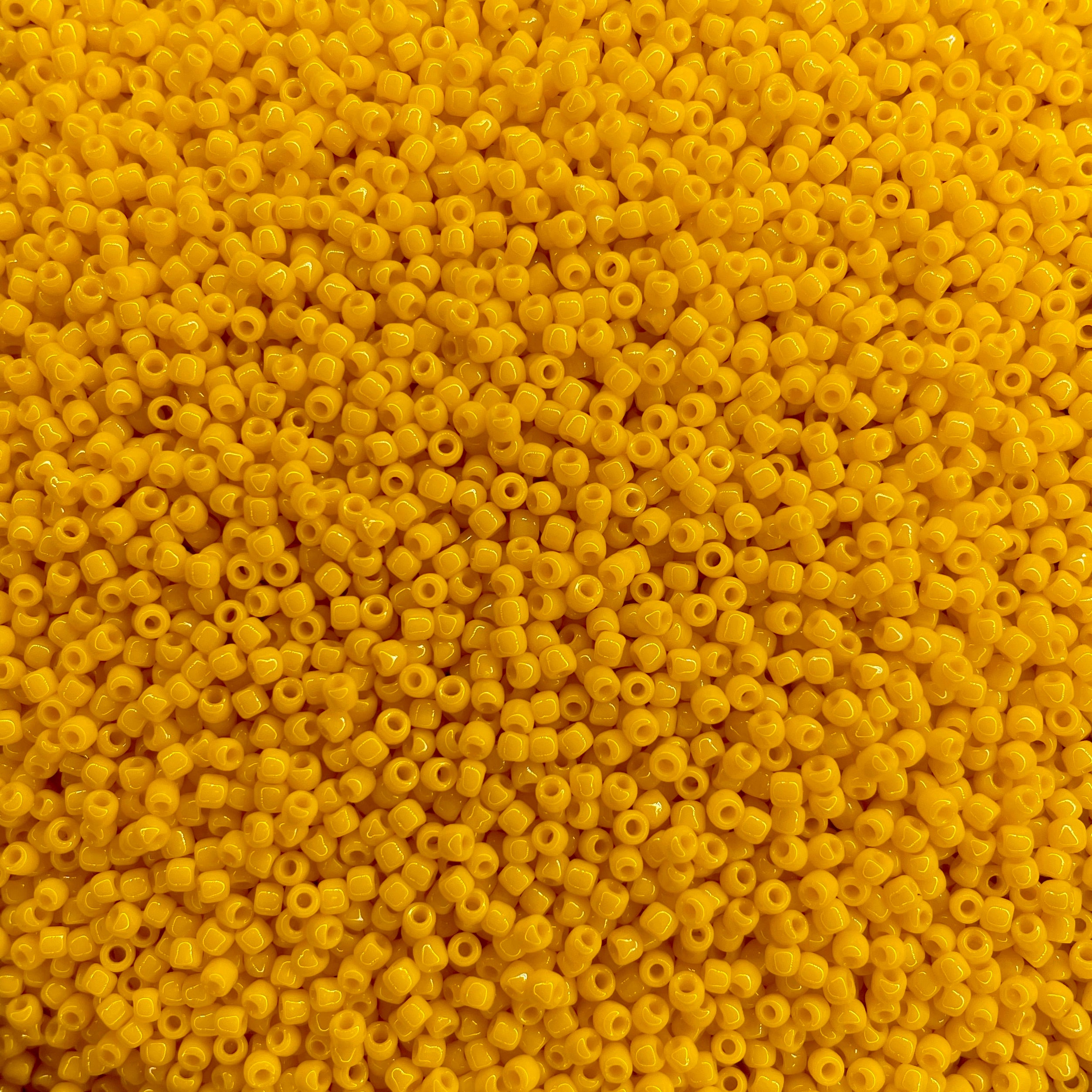 Toho glasperler, round, 11/0, Opaque, 50 gram, klik for at se alle farver