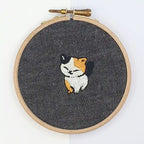 Broderikit – Kat