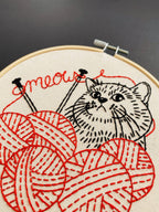 Broderisæt – Strikkemis
