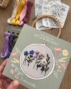 Broderikit – Blomsterrækker