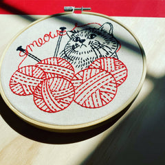 Broderikit – Strikkemis