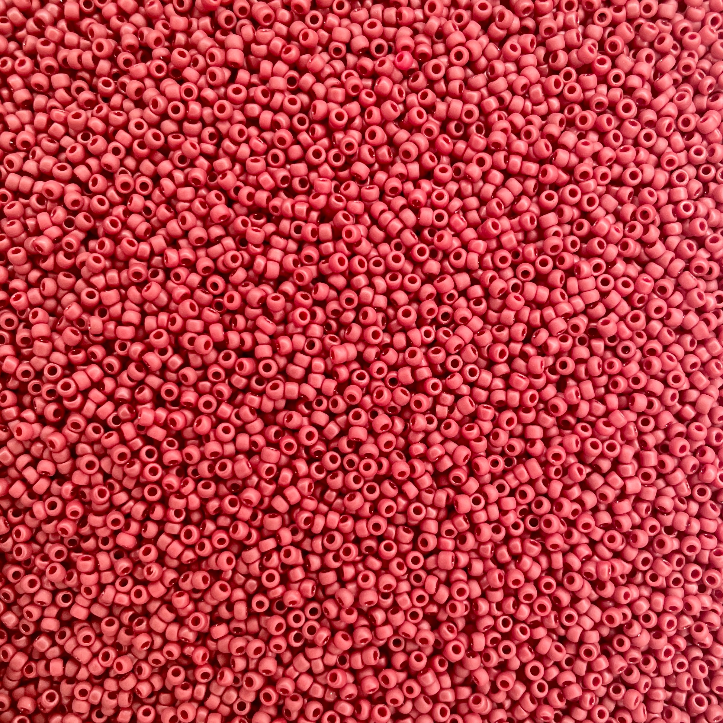 Toho glasperler, round, 15/0, Opaque, 20 gram, klik for at se alle farver